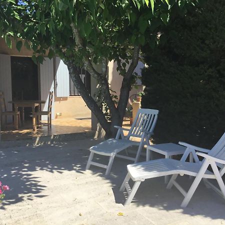 Petit Cocon Dans Le Luberon Leilighet Lauris Eksteriør bilde